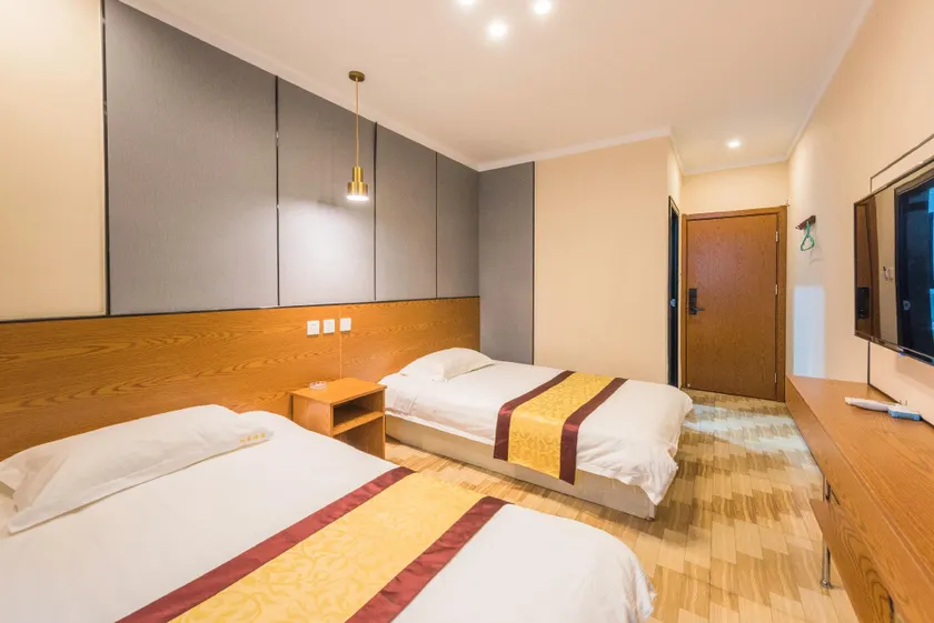 Hejia Express Hotel (Provincial Hospital Branch) - Image 1