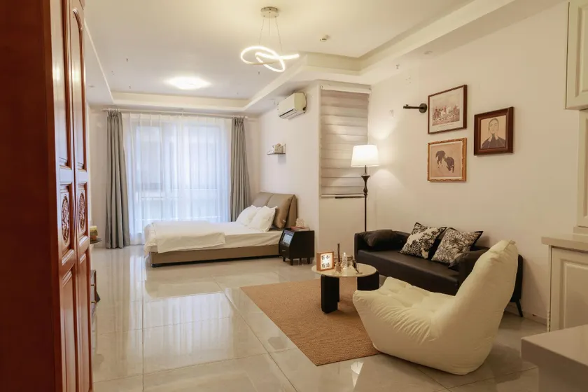 Qibai Homestay (Fude Guangchang) - Image 1