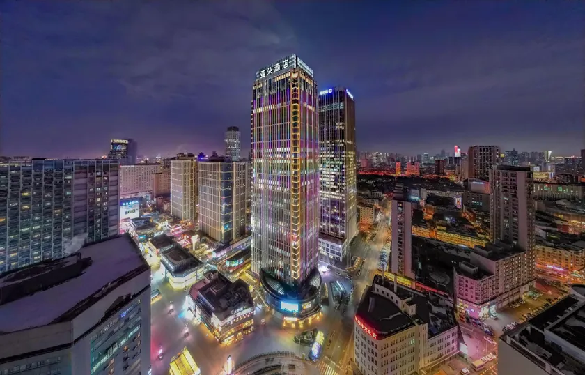 Atour Hotel Shenyang Taiyuan Street Democracy Square - Image 1