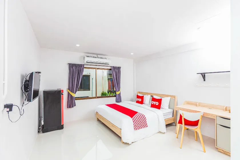 OYO 435 Frame Residence - Image 1