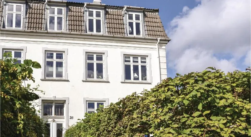 Beautiful Apartment In Charlottenlund - Image 1
