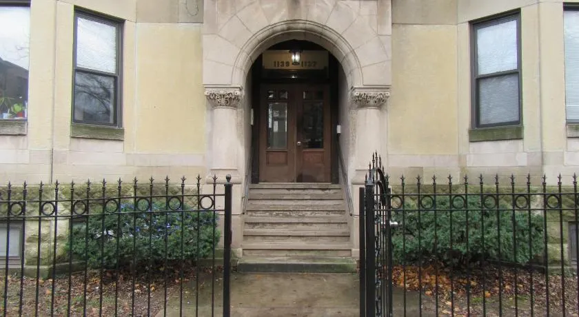 Hyde Park Shared Apartments - Image 1