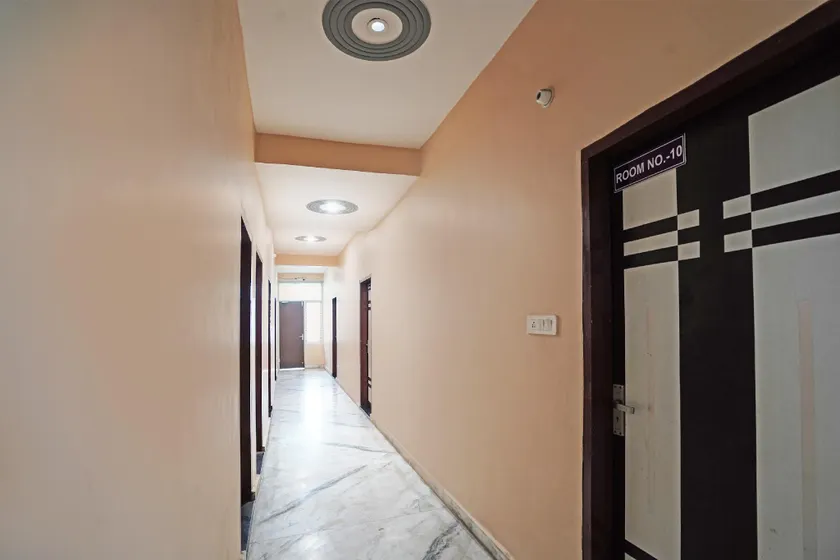Hotel O R.K Bohra Guest House - Image 1