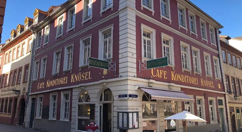 Café & Hotel Knösel - Image 1