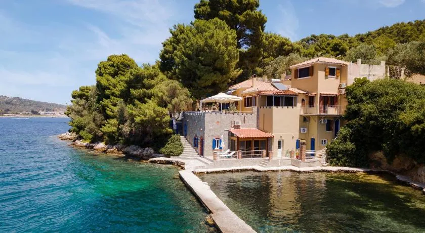 Porto Castello Villas - Image 1