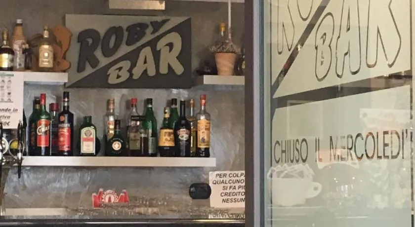 Roby Bar Affittacamere - Image 1