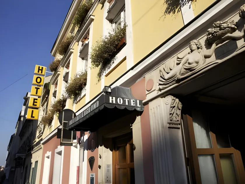 Hotel Am Brillantengrund - Image 1