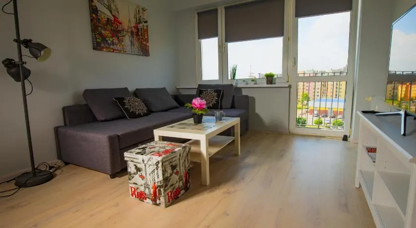 JDK Apartamenty Podmiejska 38m2 5-osobowy - Image 1