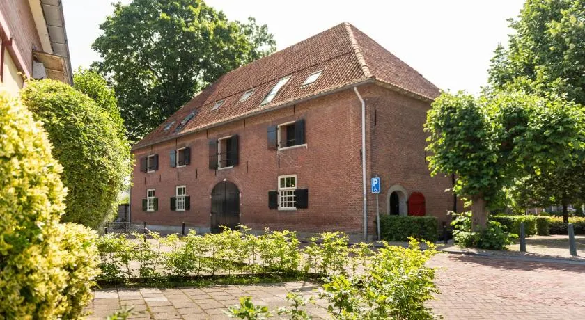 Hotel Napoleonschuur - Image 1