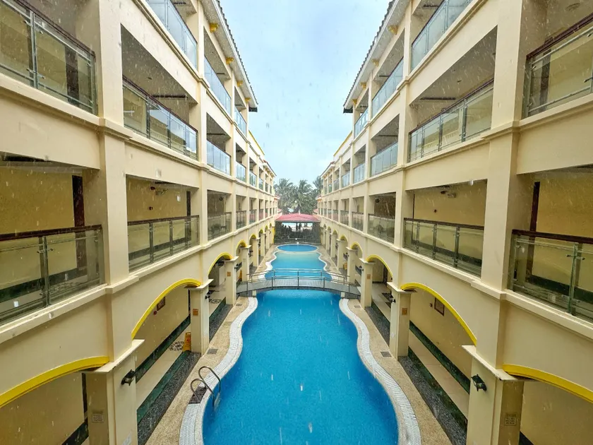 Golden Phoenix Hotel Boracay - Image 1
