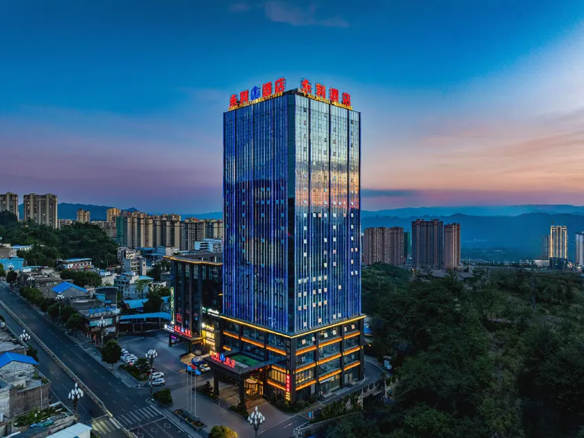 Wynn Hotel - Image 1