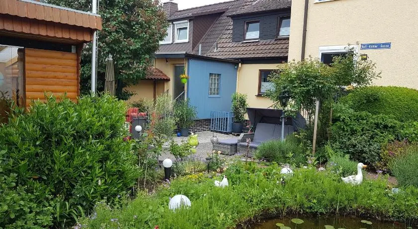 Ferienwohnung in Gartenlandschaft - Image 1