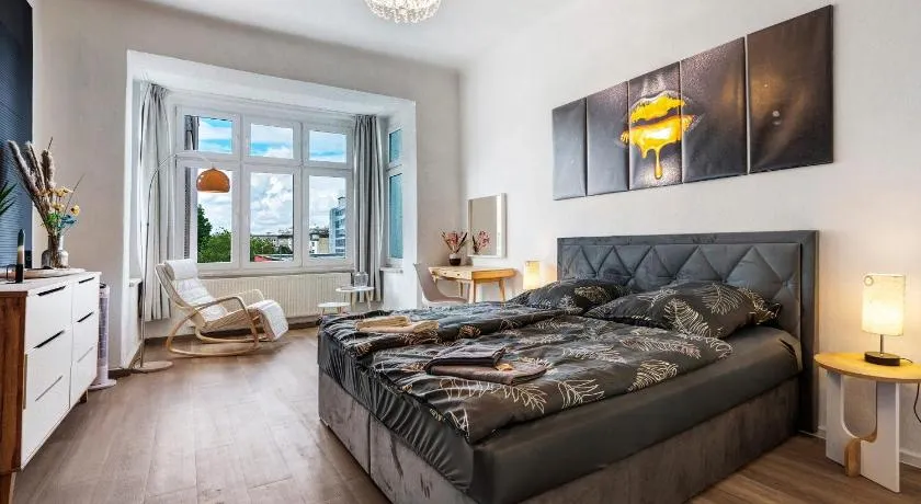 Apartamento 'Ferienwohnung Chemnitz City' com varanda e Wi-Fi - Image 1