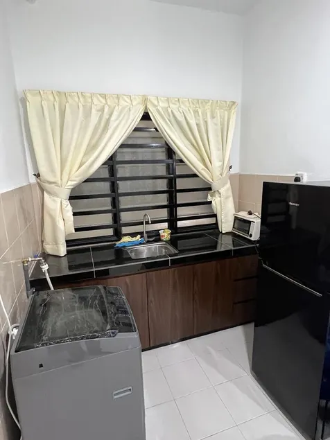 Pusing Kampung Affordable Homestay - Image 1