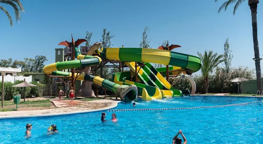 Devesa Gardens - Image 1