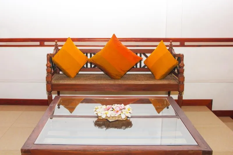 Villa 61 - Image 1