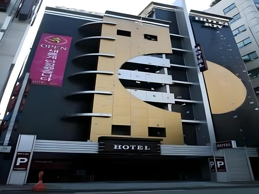 Hotel Joy - Image 1