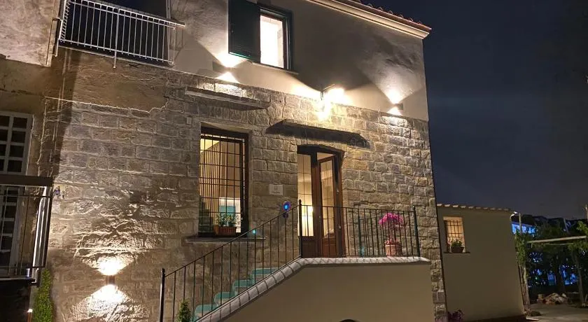 Casa Fifina Rooms - Image 1