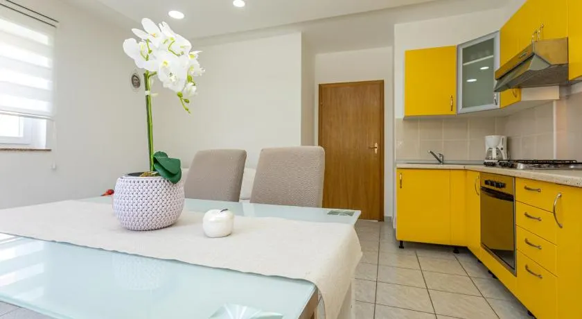 Apartments La Natalli - Image 1