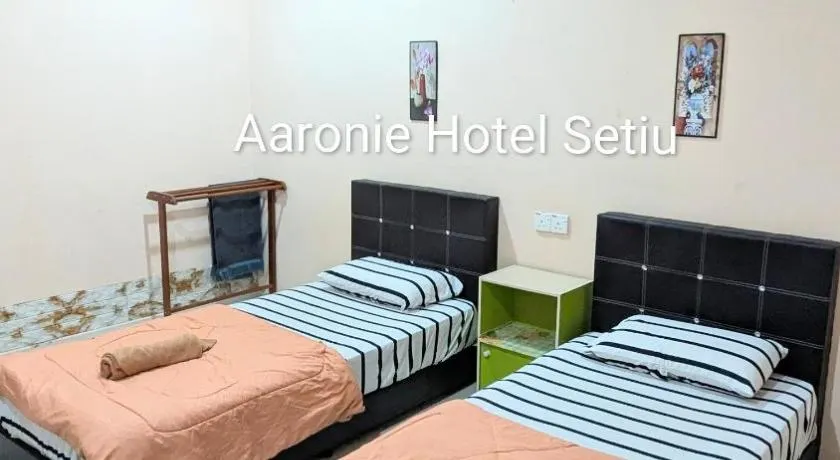 Aaronie Hotel Setiu - Image 1