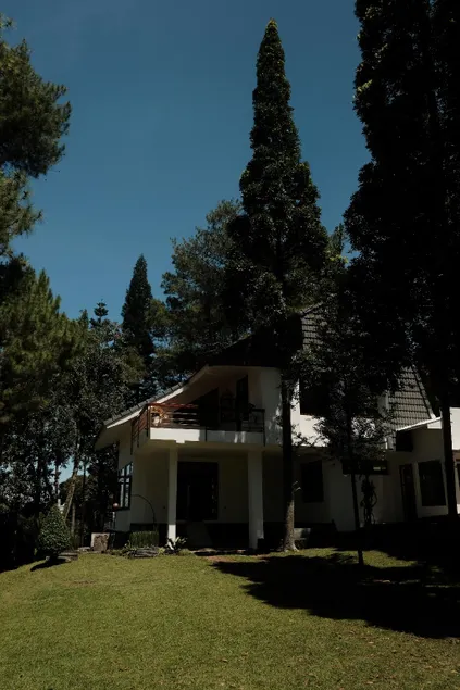 Balconé Lodge - Image 1