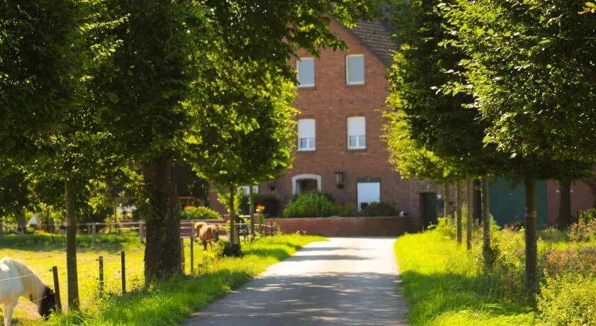 Gut Huthmacherhof - Image 1