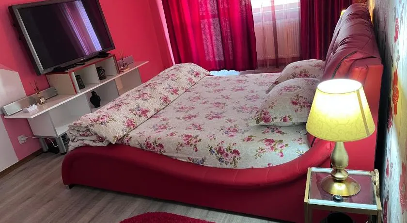 Ultracentral zona zero apartament - Image 1