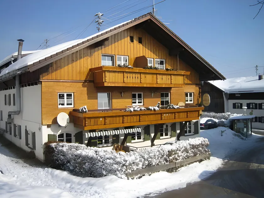 Riedbergerhorn - Gasthof & Ferienwohnungen in Bolsterlang - Image 1