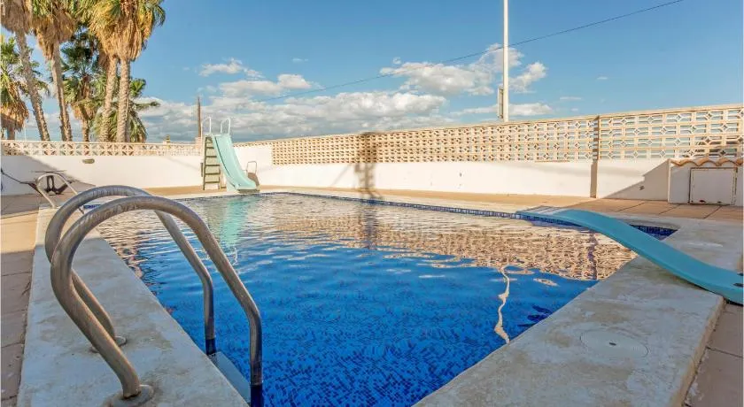 3 Bedroom Pet Friendly Home In Playa De Almazora - Image 1