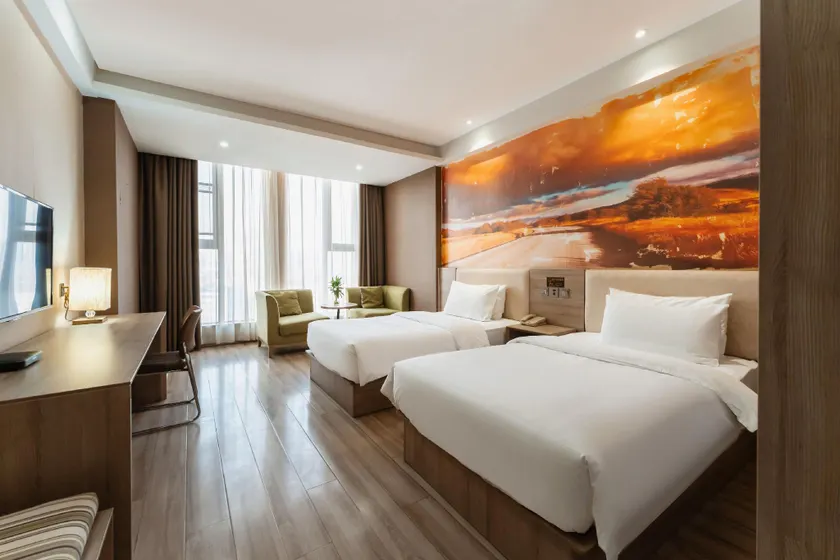 Chonglan Hotel Luoyang - Image 1