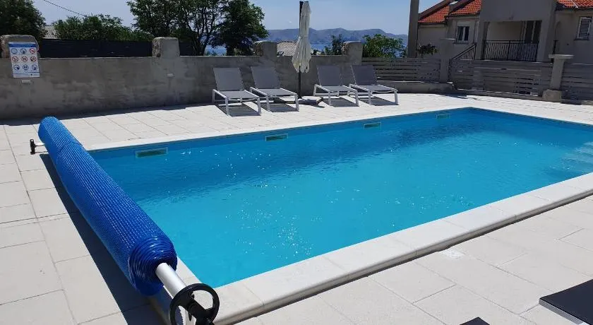 Apartmani Naomi&Leo - Image 1