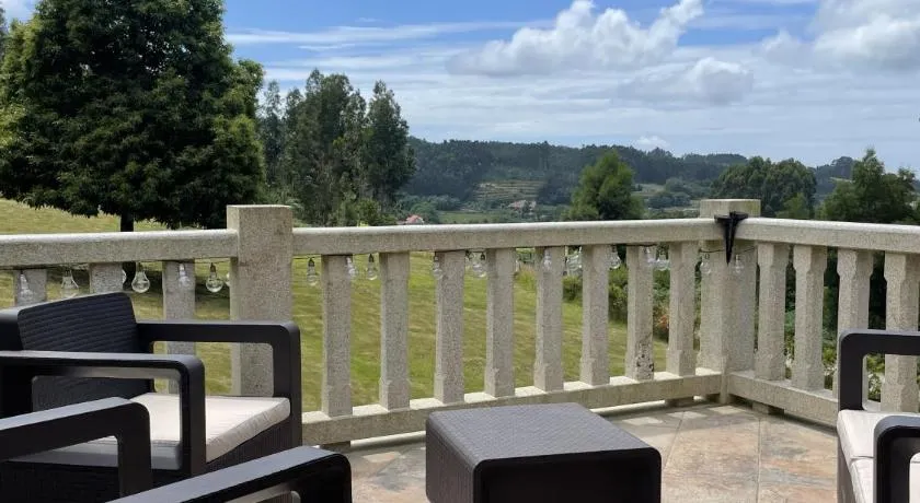 O Outeiro Da Tía Mucha - Image 1