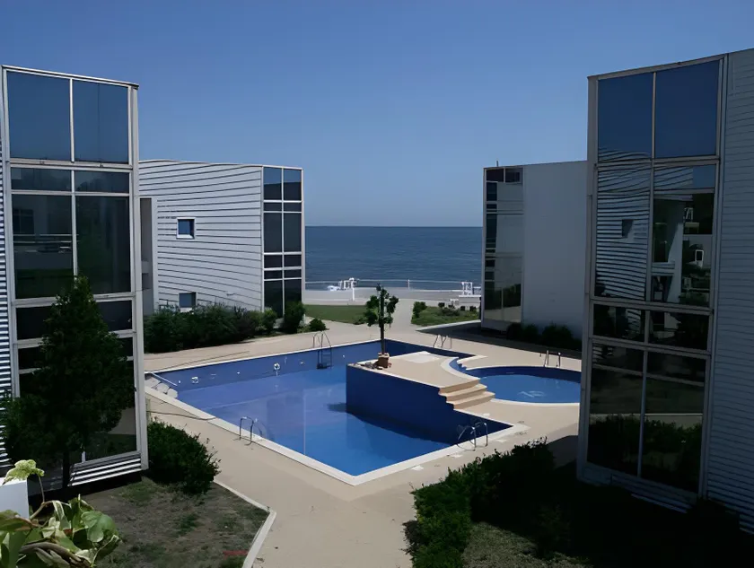 La Perla Bianca Residence - Image 1