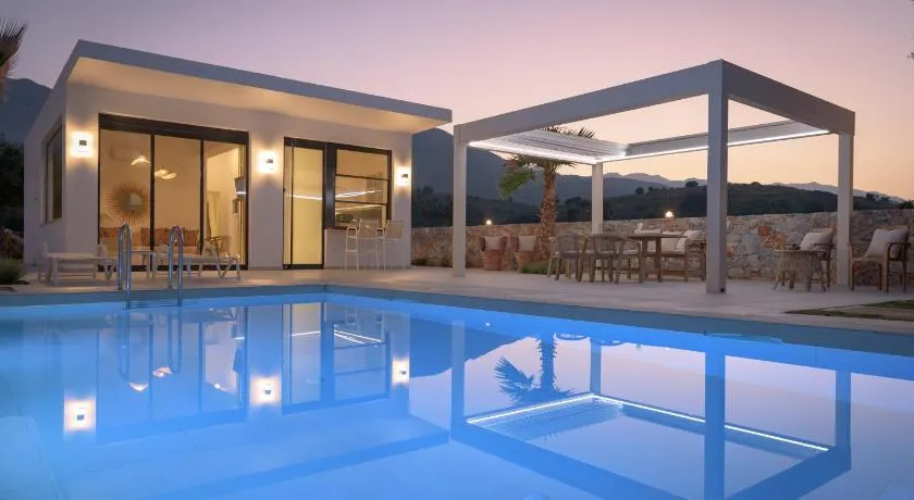 pelagias villa lefka with heated pool - Image 1