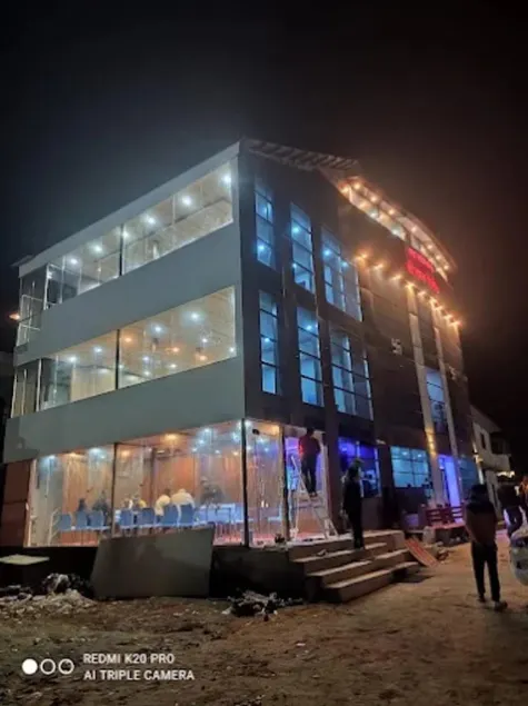 Chauhan Palace and Restaurant Badrinath Uttarakhan - Image 1