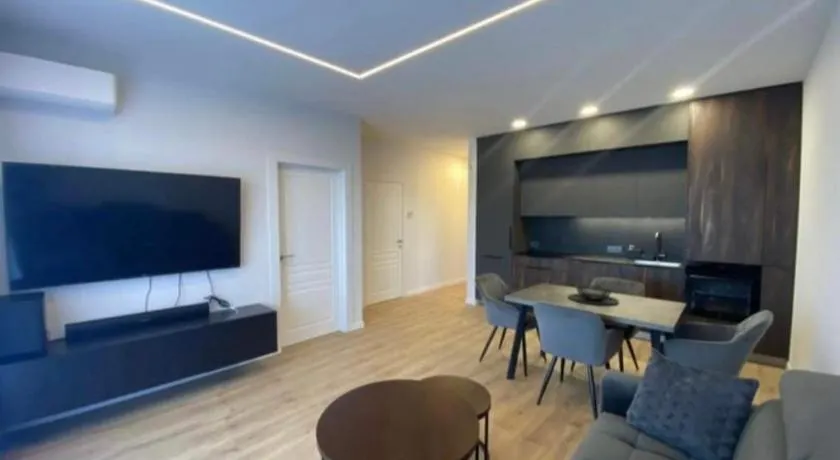 Holiday Apartments - Image 1