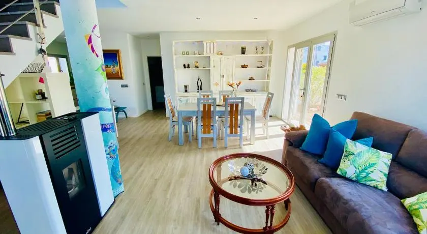 Villa Isla Bonita - Image 1