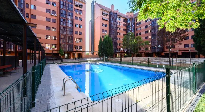 Vivienda con estilo 2 dormitorios, Piscina y todo el confort Temporal HOR1K1B - Image 1