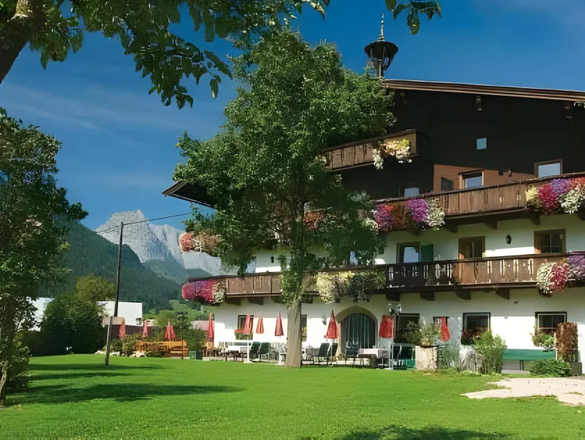 Erlebnisgut & Reiterhof Oberhabach - Image 1