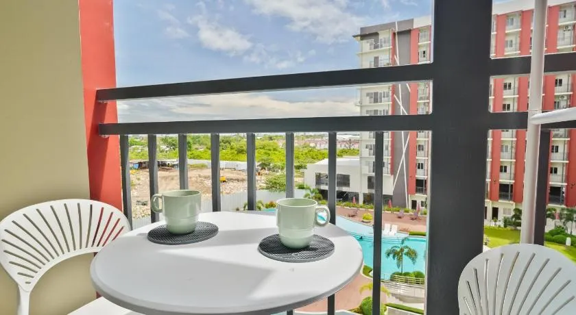 Kajas Condo Luxe at Primeworld District near Mactan-Cebu International Airport - Image 1
