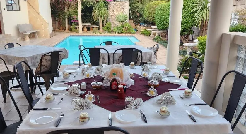 Xaviera Guest House - Image 1