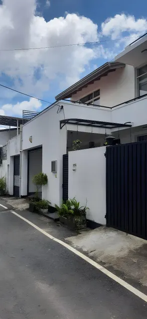 Rental Home Colombo - Image 1