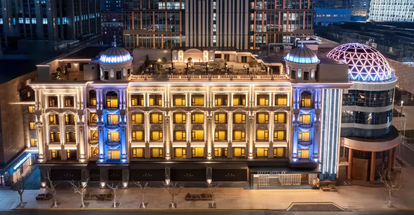 SAVHE Hotel on the Bund Nanjing Road Pedestrian Street - Image 1