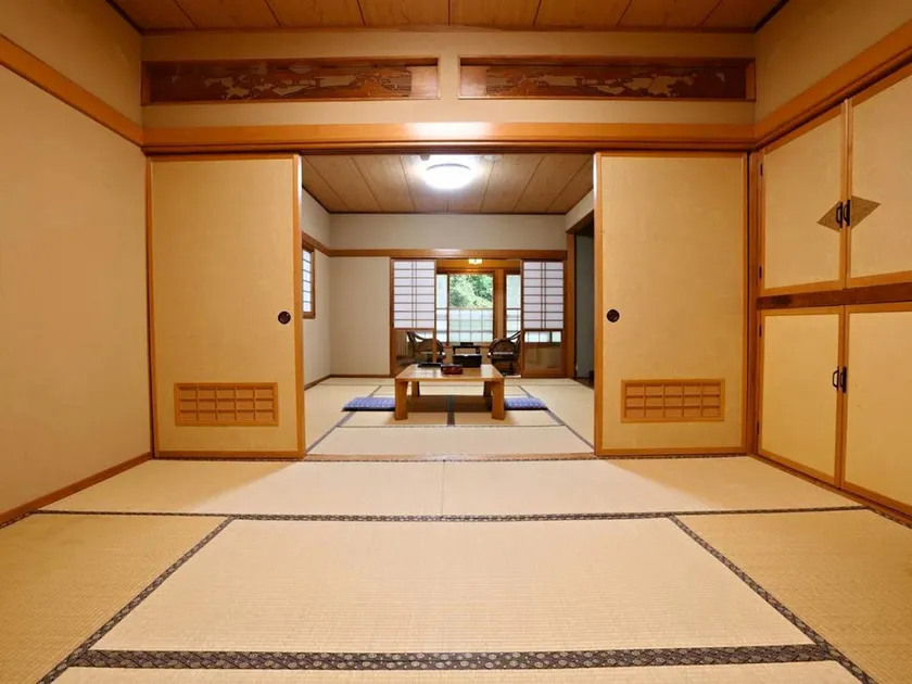 Kaniyu - Image 1