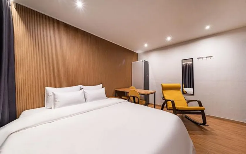 Changwon Palyongdong Hotel T.T - Image 1