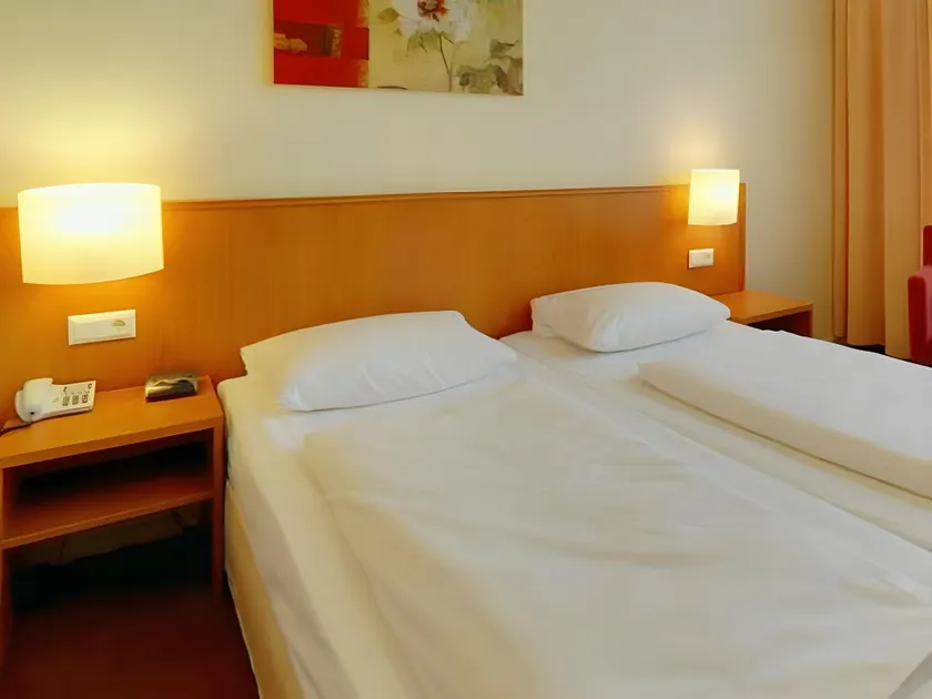 Hotel Residence am Hauptbahnhof - Image 1