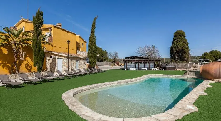 Maison de vacances avec jardin, piscine privée et terrasse | Vue montagne - Image 1