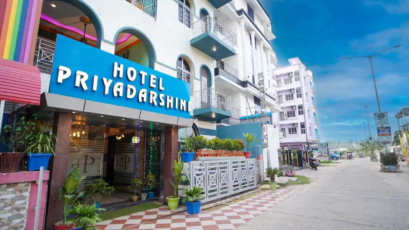 Hotel Priyadarshini - Image 1