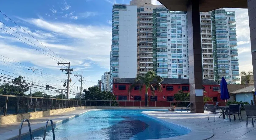 Comfortable beachfront apartment - Image 1