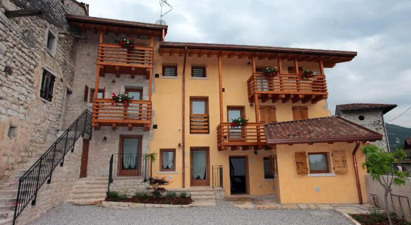 Albergo Diffuso Polcenigo Casa Blas - Image 1